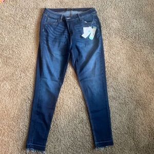 Prosperity Raw hem skinny jeans